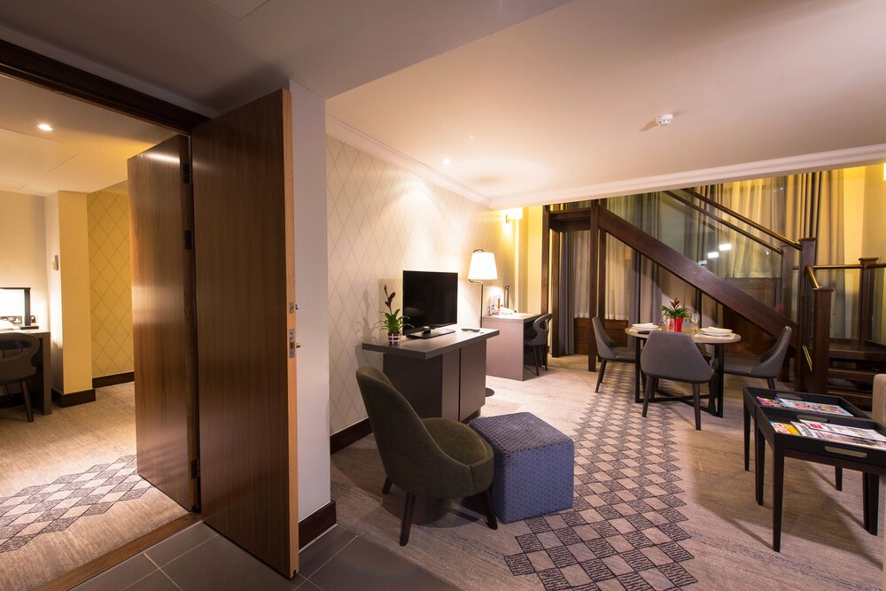 DoubleTree by Hilton London Kensington