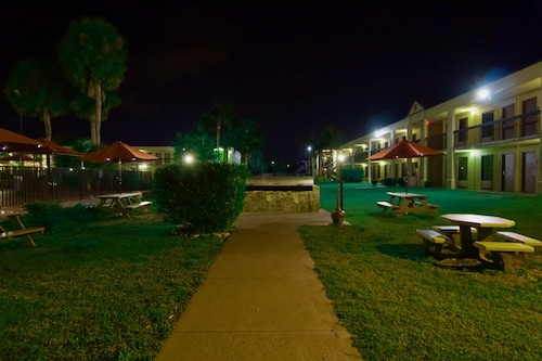 Visit Indigo's Family Fun Center in Lakeland - Winter ...