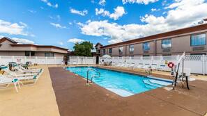 Motel 6 Chambersburg, PA in Chambersburg, PA | Expedia