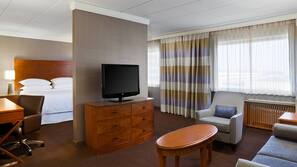 Pillowtop beds, in-room safe, desk, iron/ironing board