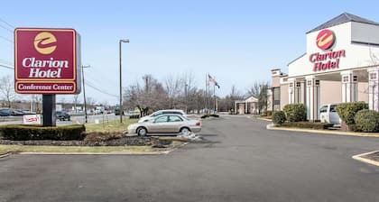 Clarion Hotel & Conference Center