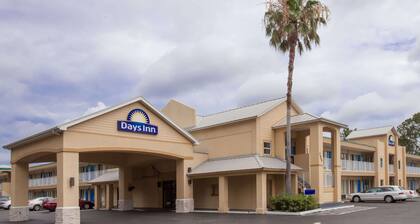 Days Inn by Wyndham Daytona Beach Speedway