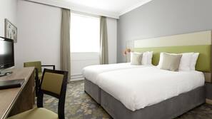 In-room safe, desk, iron/ironing board, linens