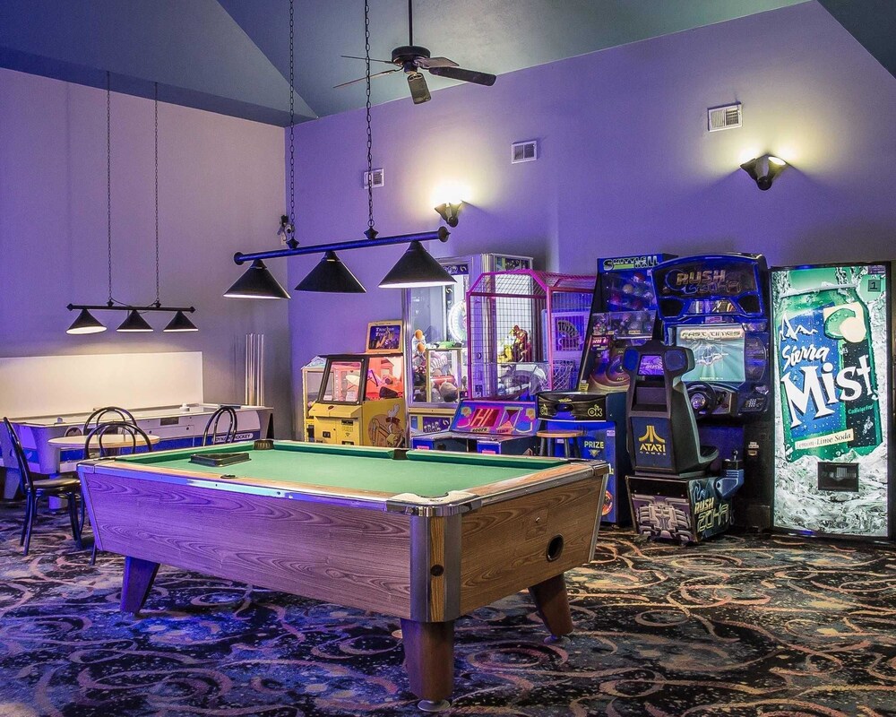 Comfort Inn Splash Harbor in Mansfield Best Rates & Deals on Orbitz