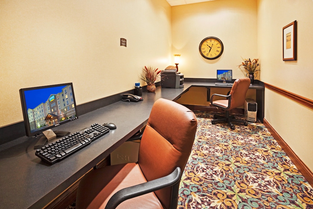 Staybridge Suites Oak Ridge, an IHG Hotel