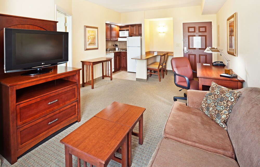 Staybridge Suites Oak Ridge, an IHG Hotel