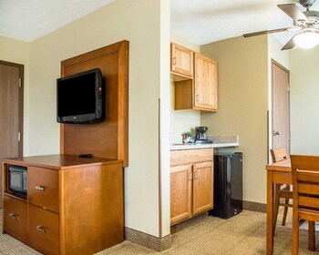 Comfort Inn Deals Reviews Sidney Usa Wotif