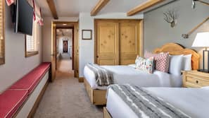 In-room safe, desk, soundproofing, iron/ironing board