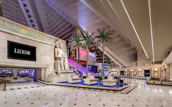 Luxor Hotel And Casino Las Vegas Empfehlungen Fotos
