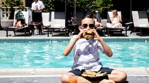 Outdoor pool, pool umbrellas, sun loungers