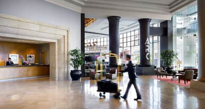 Fairmont Waterfront