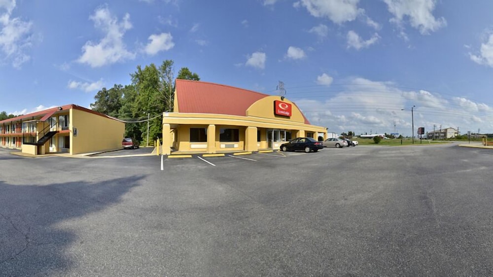 Econo Lodge Colonial Heights I-95