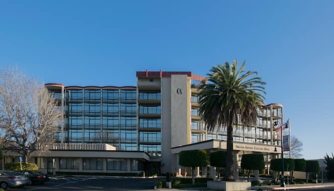 Oakland Airport Executive Hotel In Oakland Ca Expedia