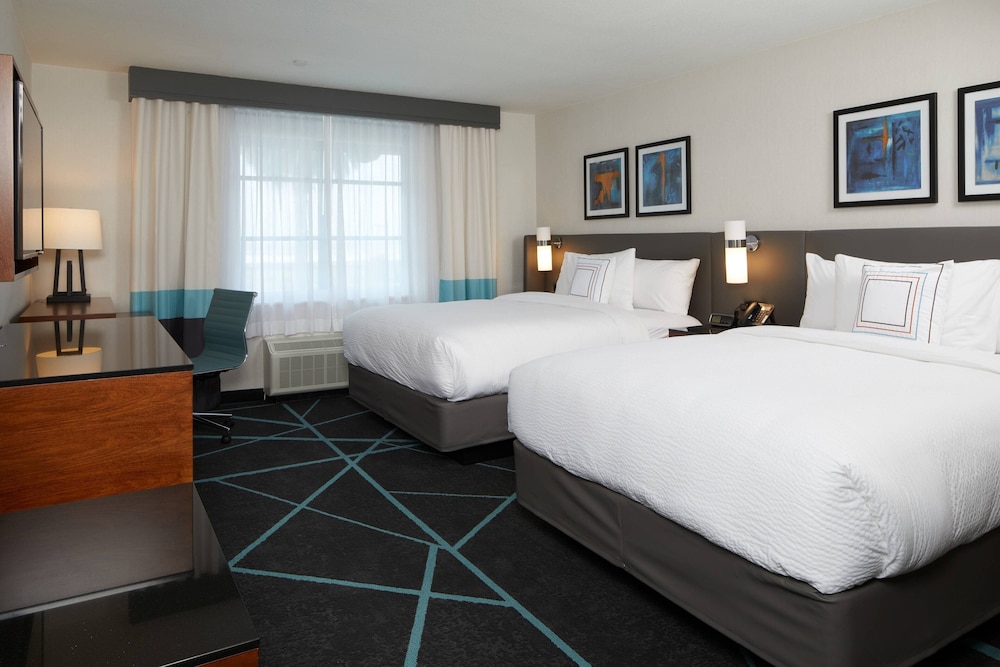 Fairfield Inn & Suites by Marriott Camarillo