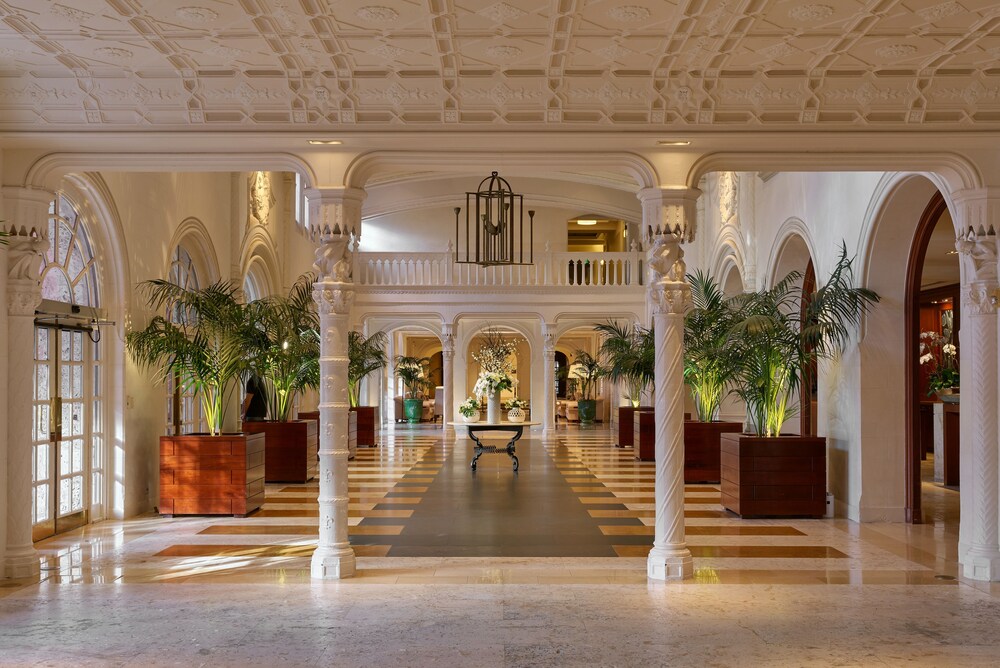 Cloister at The Boca Raton