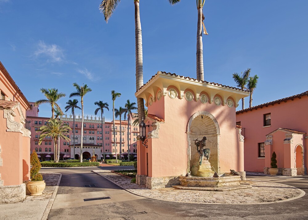 Cloister at The Boca Raton