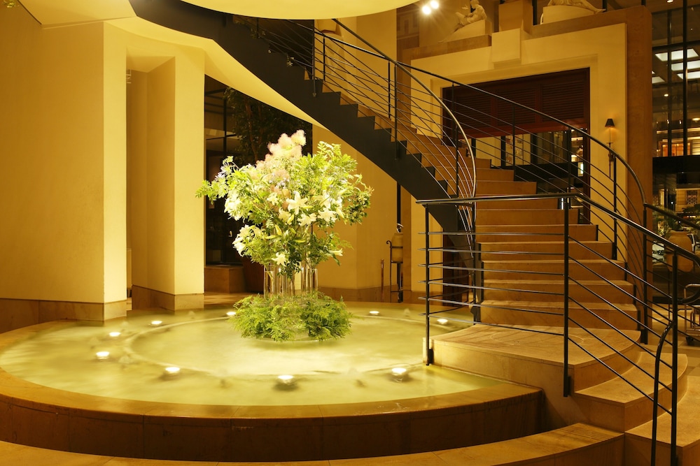 4 Star Hotels