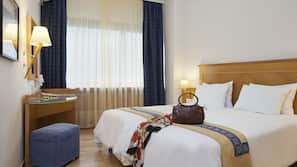 In-room safe, desk, iron/ironing board, free WiFi