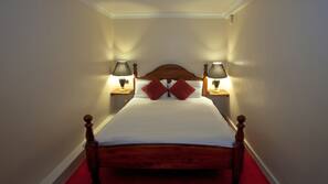In-room safe, free cots/infant beds, WiFi