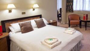 In-room safe, free cots/infant beds, WiFi
