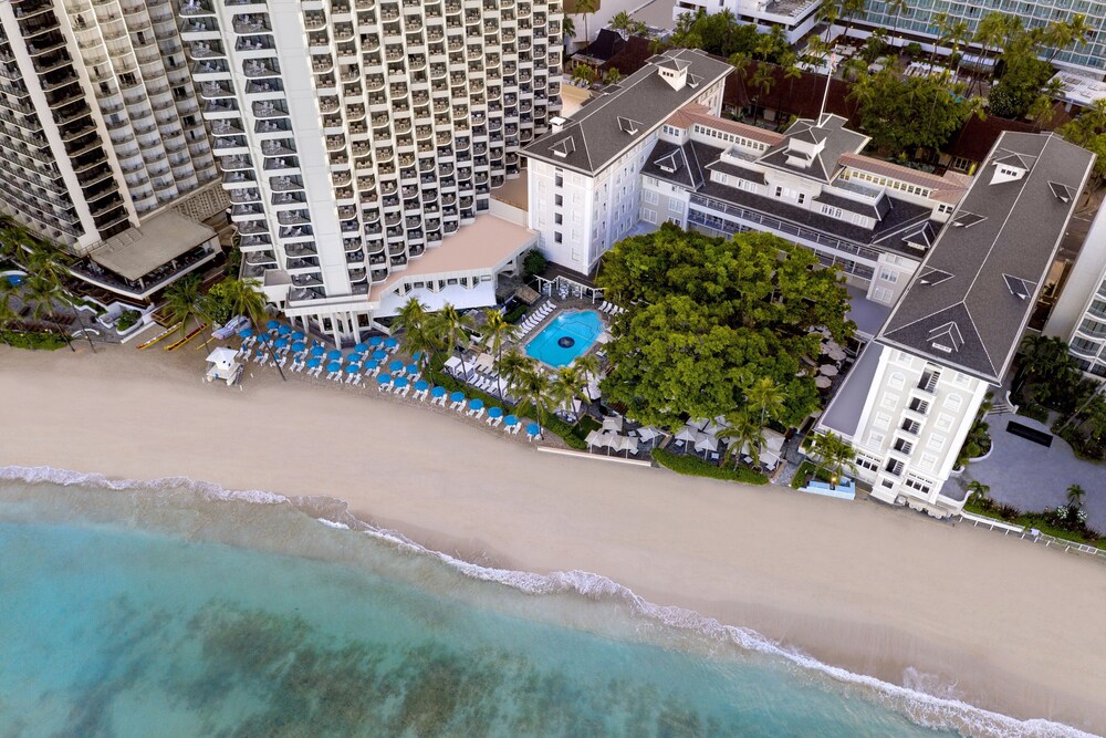 Moana Surfrider A Westin Resort Spa Waikiki Beach Honolulu Usa Best Price Guarantee Lastminute Com Au Moana Surfrider A Westin Resort Spa Waikiki Beach Honolulu Usa Best Price Guarantee Lastminute Com Au