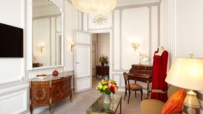 Premium bedding, minibar, in-room safe, individually decorated