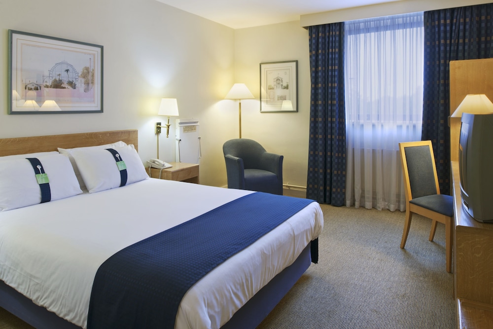 Holiday Inn Warrington, an IHG Hotel