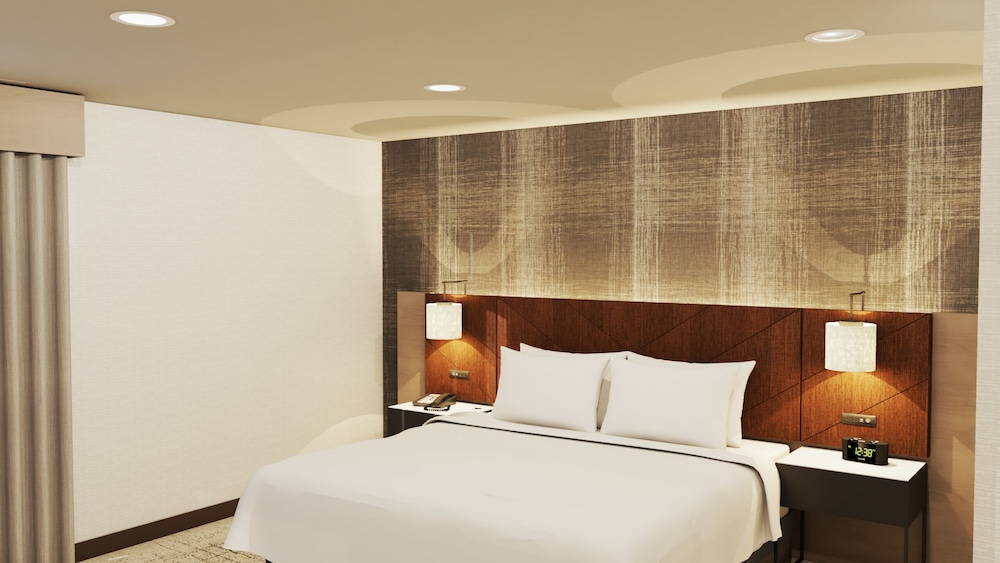 Hampton Inn by Hilton Newark Airport