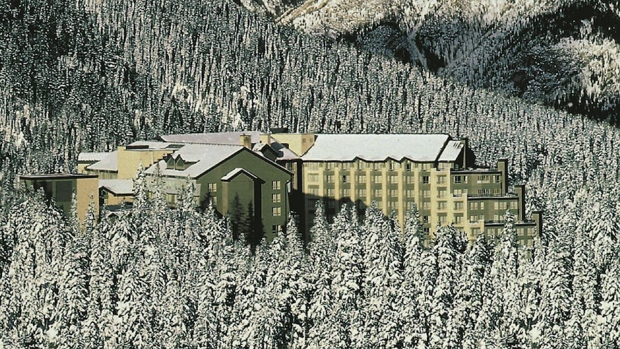 The Rimrock Resort Hotel