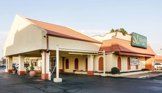 Quality Inn Blytheville I 55 In Blytheville Ar Expedia
