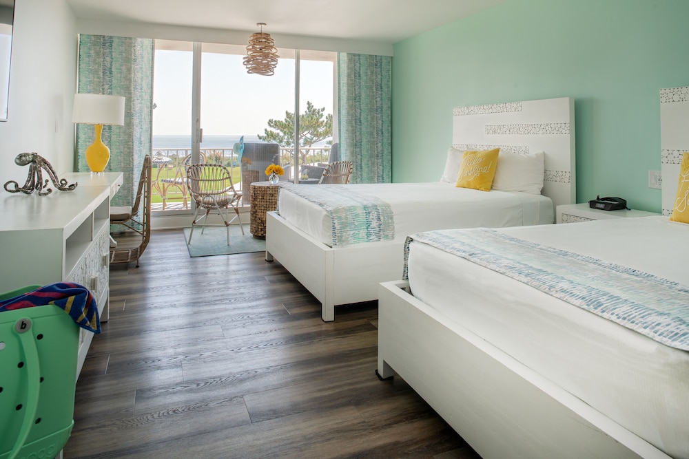 Blockade Runner Beach Resort, Wrightsville Beach 249 Room Prices