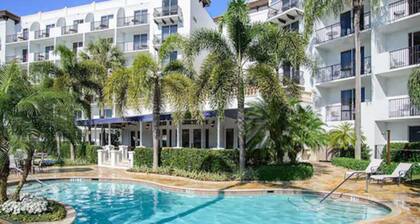 Inn at Pelican Bay