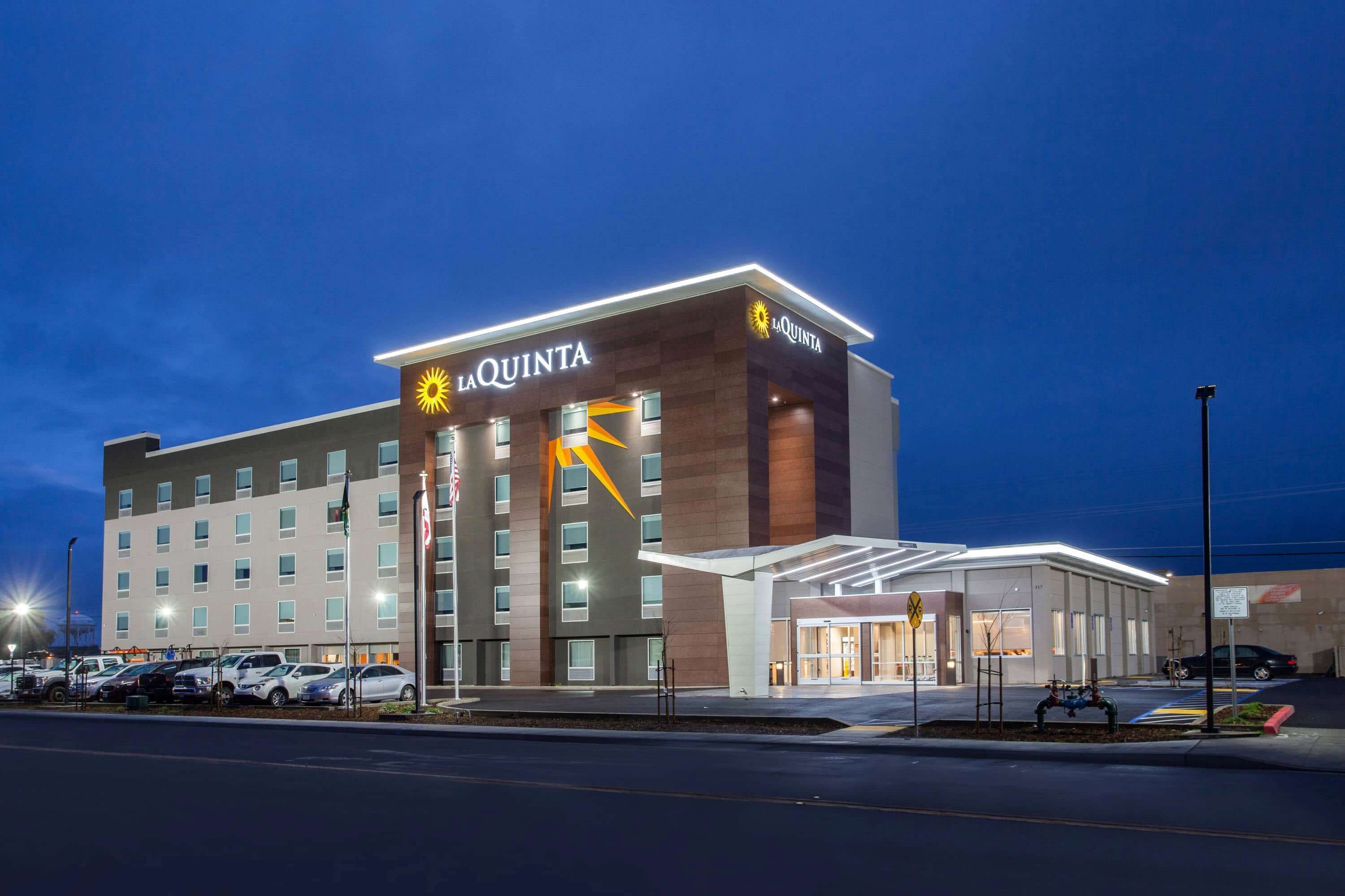 La Quinta Inn Suites By Wyndham Madera In Madera Ca Expedia