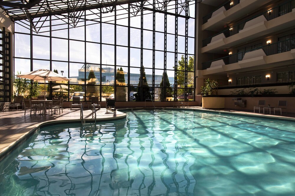 Marriott Melville Long Island, Melville 179 Room Prices & Reviews