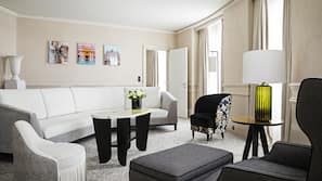 Literie de qualité supérieure, surmatelas, minibar