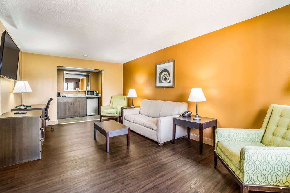 Quality Inn & Suites Corinth West