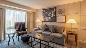 1 bedroom, premium bedding, down duvet, minibar