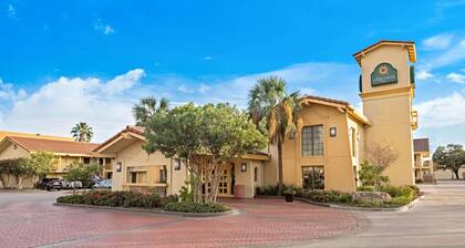 La Quinta Inn by Wyndham San Antonio Market Square