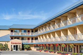 Ramada by Wyndham Anchorage
