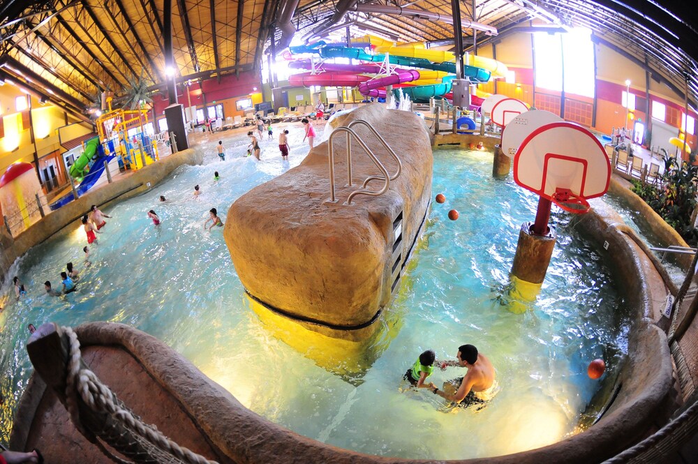 Property amenity, Red Jacket Mountain View and Indoor Water Park