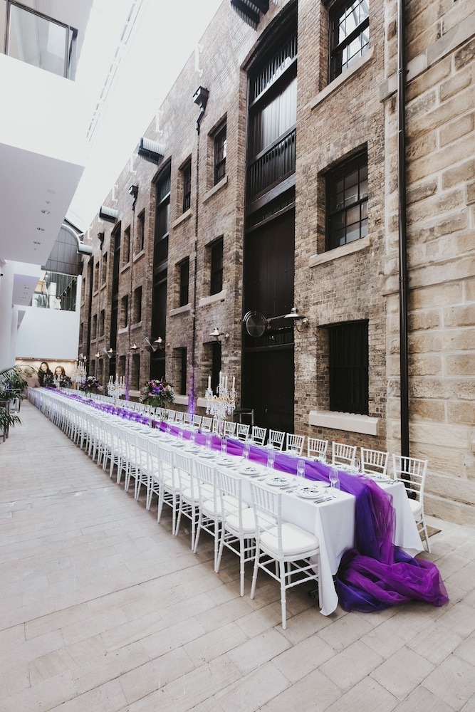 Indoor wedding, Hyatt Regency Sydney