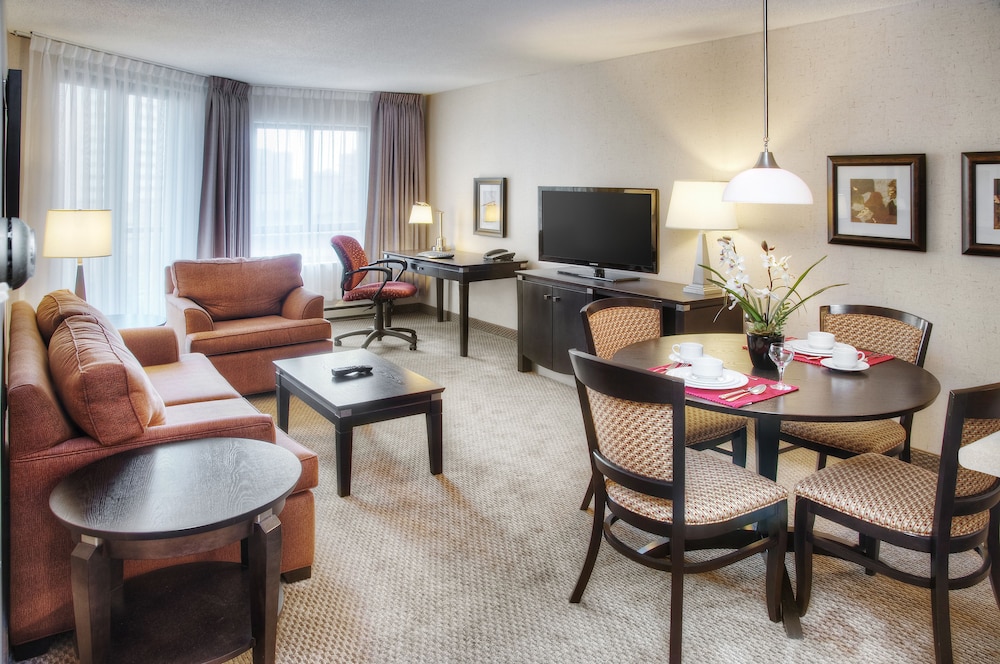 Les Suites Hotel Ottawa in Ottawa Best Rates & Deals on Orbitz