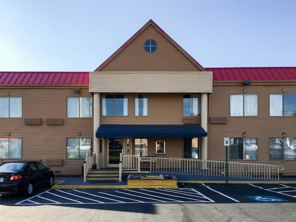Rodeway Inn In Thomson Hotel Rates Reviews On Orbitz Featured Image