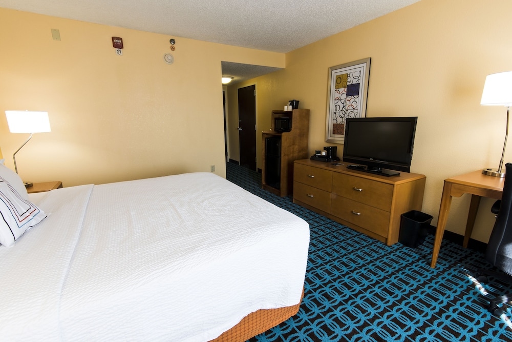 Fairfield Inn and Suites By Marriott Chesapeake