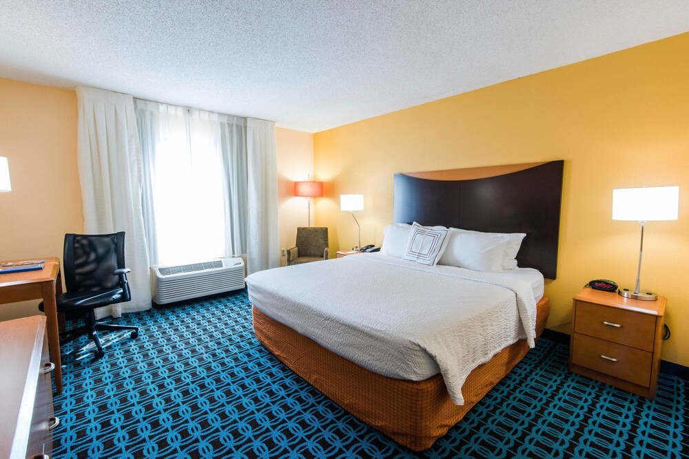 Fairfield Inn and Suites By Marriott Chesapeake