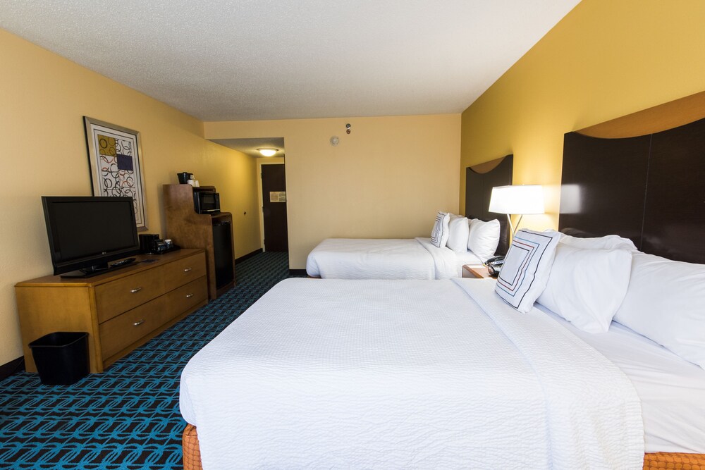 Fairfield Inn and Suites By Marriott Chesapeake