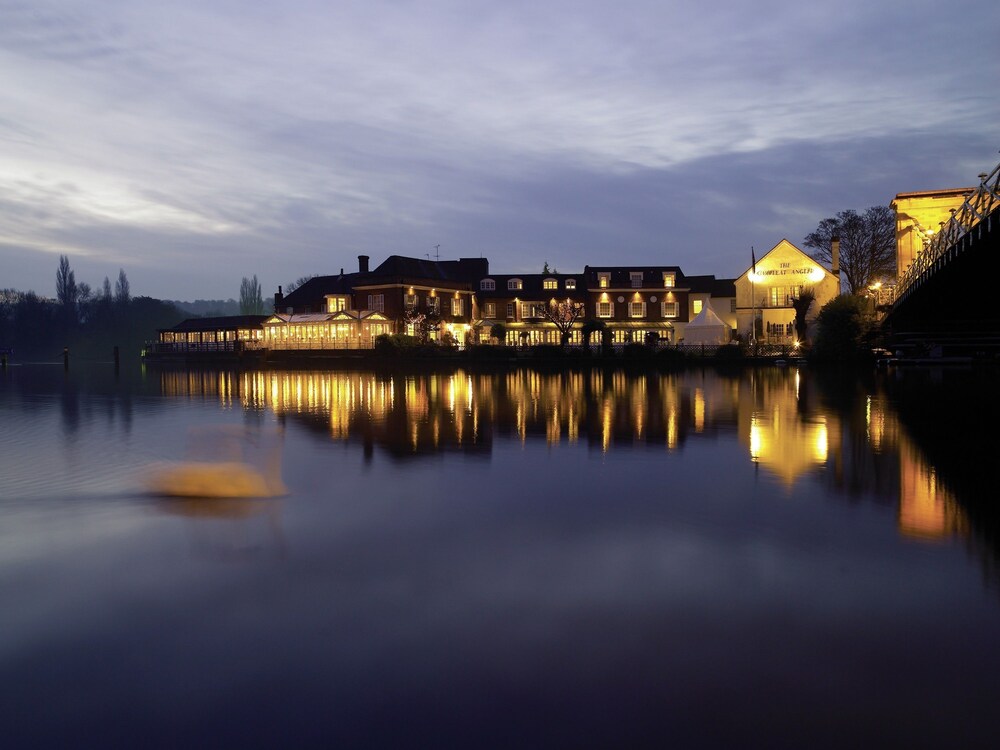 Front of property - evening/night, Macdonald Compleat Angler