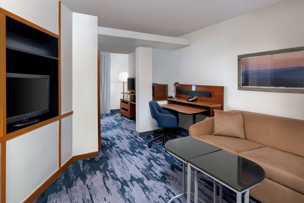 Fairfield Inn and Suites by Marriott Austin South