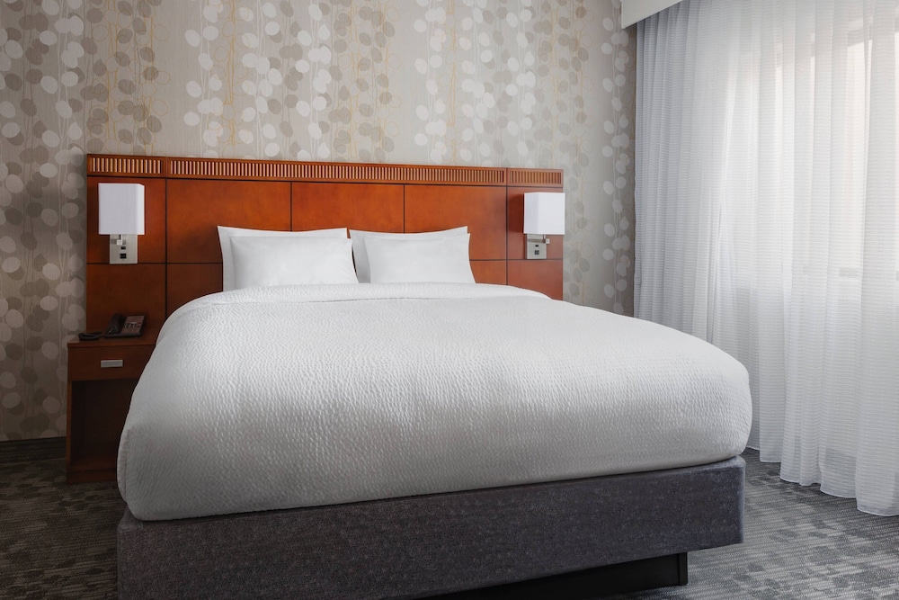 Courtyard by Marriott Philadelphia Devon/Villanova