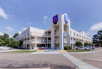 Motel 6 Virginia Beach